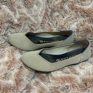 Rothy’s round toe flats